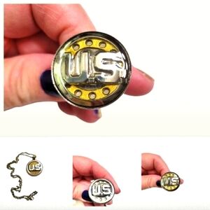 US Shiny Insignia-Gold Ring or US Subdued Insignia-Silver Gear Ring